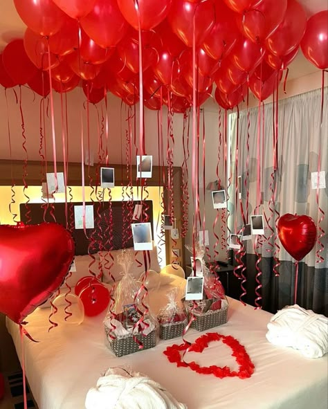 Room Decoration For Gf Birthday, Vday Hotel Room Decor, Will You Be My Gf Hotel Room, Hotel Room Proposal Decoration, Decorate Hotel Room Romantic For Him Birthday, Girlfriend Birthday Room Decorations, Will You Be My Valentine Room Decoration, Decorating My Bfs Room For His Birthday, Proposal Room Decor