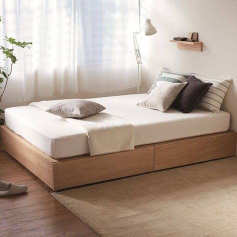 Muji Bed, Muji Bedroom, Muji Home, Muji Style, Live Room, Stylish Bedroom Design, Minimalist Bed, Minimalist Bedroom Design, Stylish Bedroom