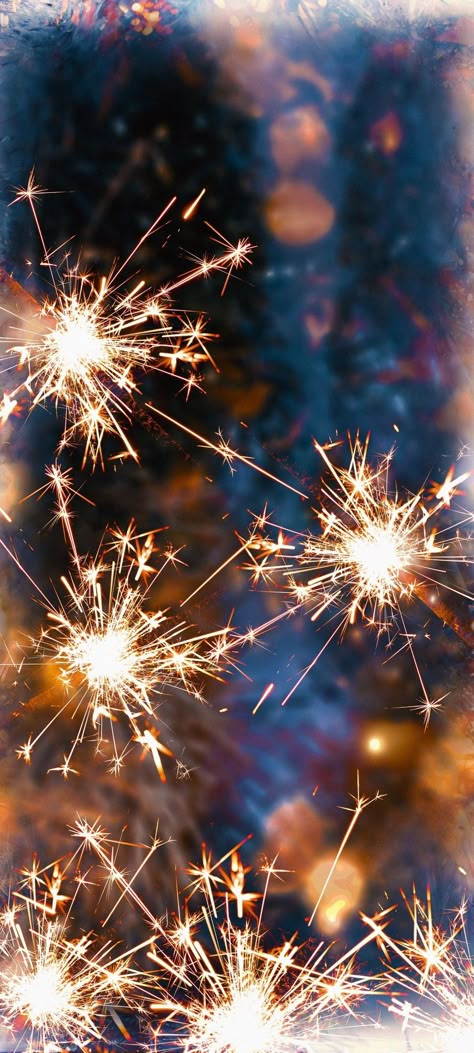 Fireworks Screensavers, Silvester Aesthetic, Fireworks Wallpaper Iphone, New Years Wallpapers Aesthetic, New Year's Eve Wallpaper, Message Background, Fireworks Wallpaper, Fireworks Background, New Year Wallpaper