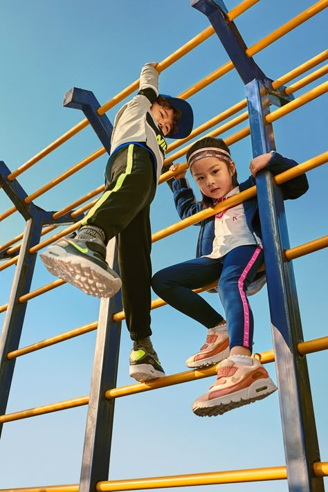 Nike Kids JDI on Behance Activewear Photoshoot, Location Scouting, Kids Inspo, Kids Activewear, Spring Kids, Kid Lifestyle, Asian Kids, Kids Trend, Winter Kids