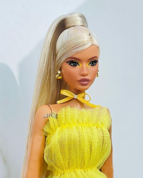 Barbie Hairstyles For Dolls, Barbie Doll Hairstyles, Ken Outfits, Barbie Hairstyles, Barbie Hair Styles, Barbie Bebe, Doll Hairstyles, Barbie Photography, Barbie Hairstyle