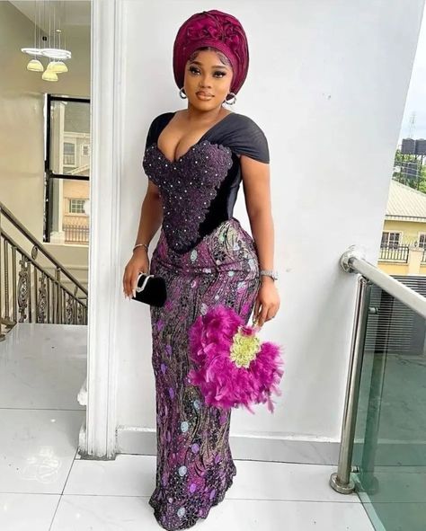 Owanbe Styles For Lace Corset, Owanbe Styles For Lace, Gowns Ankara Styles, Ashoebi Gowns, Asoebi Dress Styles, Owanbe Styles, Gowns Ankara, Asoebi Dress, African Wears