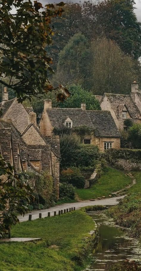 Corey Damen Jenkins, Arlington Row, Cotswold Villages, Visit Edinburgh, Pretty Cottage, Fairytale Cottage, Dawn And Dusk, Voyage Europe, The Cotswolds