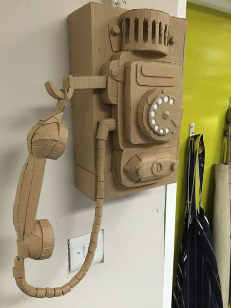 Cardboard Phone, Cardboard Art Projects, Cardboard Props, Cardboard Art Sculpture, Cardboard Crafts Diy, Cardboard Box Crafts, Cardboard Sculpture, Cardboard Art, Diy Crafts To Do