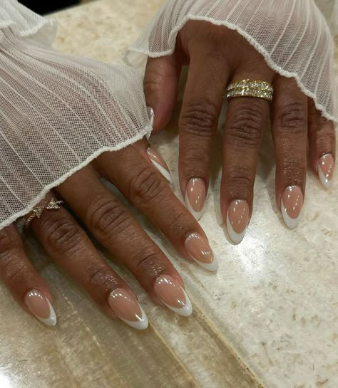 Sonia Sanchez, Concert Nails, Glazed Donut, Popular Nail Designs, Stiletto Nails Designs, Work Nails, Almond Acrylic Nails, Popular Nails, French Tips