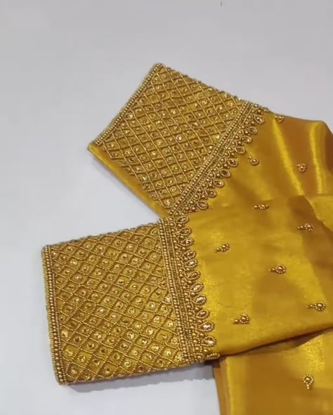 Embroidery On Golden Blouse, Silk Aari Work Blouse, Golden Aari Work Blouse, Golden Blouse Aari Work, Magam Work Designs, Aari Work Designs, Blouse Designs Pattern, Model Blouse Designs, Latest Bridal Blouse Designs