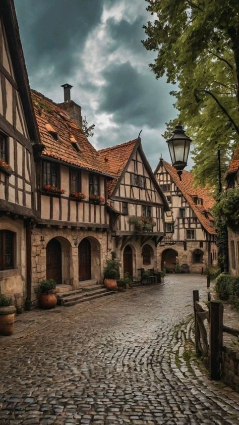 @rocy5 no Tumblr Mid Evil Houses, Medieval Row House, Medieval Tudor House, Mid Evil Village, Old European Village, Midevil Buildings Architecture, Medevil Village Aesthetic, 1600s House, Medieval Fantasy Architecture