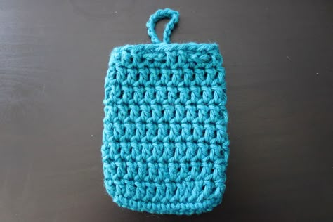 Easy & Simple Soap Saver Soap Sacks Crochet, Crochet Soap Sack, Crochet Soap Holder, Crochet Soap Saver Pattern Free, Crochet Small Pouch, Crochet Soap Bag, Diy Soap Pouches, Library Crochet, Small Crochet Bags