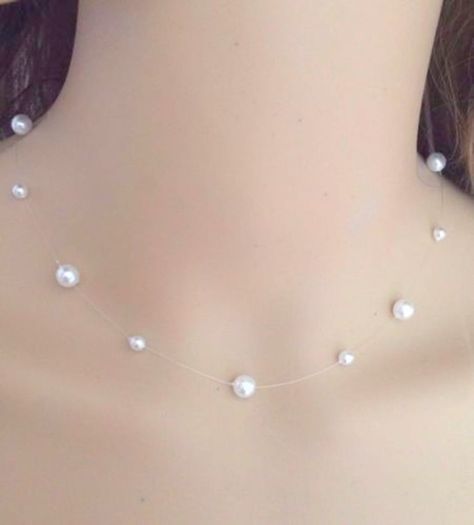 How to Make a Floating Pearl Necklace: Super Easy DIY Fashion Choker Project | HubPages Pearl Choker Diy, Diy Chockers, Pearl Necklace Diy, Pearl Necklace Tutorial, Choker Diy, Diy Choker Necklace, Easy Diy Fashion, Diy Pearl Necklace, Floating Pearl Necklace