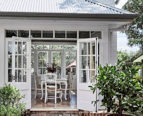 Antique French Doors, French Dining Tables, Farmhouse Style Bedrooms, French Doors Exterior, French Provincial Style, Georgian Homes, French Home Decor, French Cottage, White French