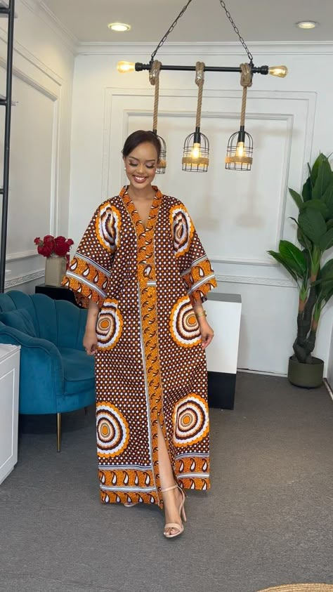 MERAKI TAILORING AND DESIGNS | MY FAV❤️ BROWN MUSTARD BURNT ORANGE 70k KHANGA KAFTAN SUPER AFRICAN SIZE #merakithebranddesigns | Instagram Kaftan Outfits Women, Styles For Women, New Ankara Styles For Women, Orange And Brown Outfit, New Kaftan Designs, Ankara Dress Designs Chic, Latest Kaftan Styles, Latest Kaftan Designs, Brown Dress Outfit