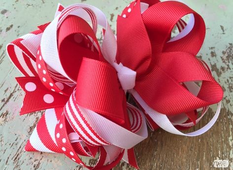 Homemade Hair Bows, Easy Hair Styles, Hair Bow Instructions, Hair Bows Diy Ribbon, Stacked Hair Bow, Girls Hair Bows Diy, Bow Diy, Homemade Bows, Kids Hair Bows