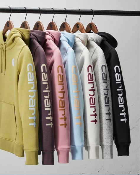 Carhartt Hoodie Aesthetic, Carhartt Sweatshirt Women, Carhartt Fits, Carhartt Women Outfits, Carhartt Aesthetic, Carhartt Vest Outfit, Carhartt Women's Outfit, Carhartt Hoodies, Carhartt Fashion