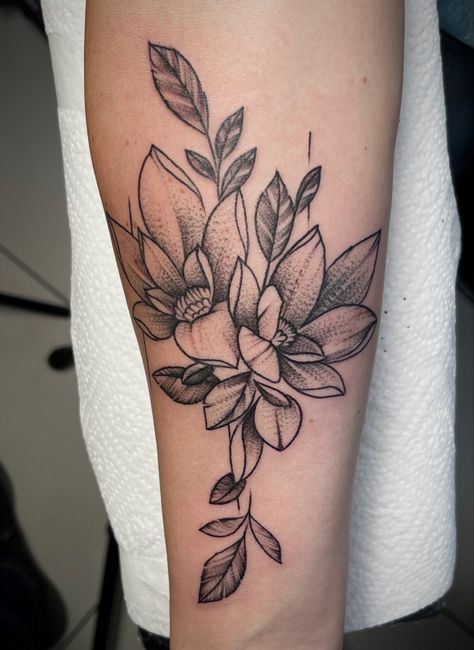 Minimal Shading Tattoo, Shaded Flowers Tattoo, Stiple Shade Tattoo, Shaded Flower Tattoo, Whip Shading Tattoo, Shading Tattoo, Tattoo Shading, Flower Tattoo Arm, Lily Tattoo