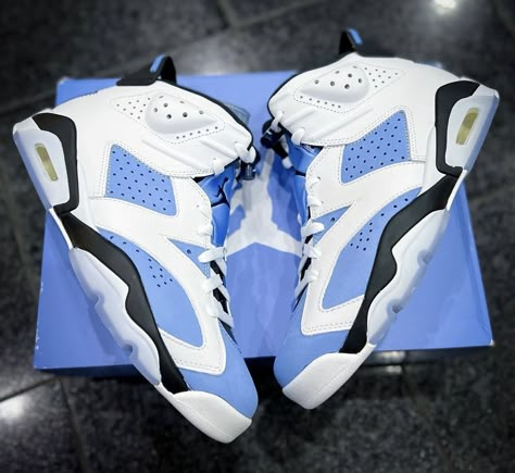 Baskets Jordans, Shoes Wallpaper, March 5th, Jordan Retro 6, Retro 6, Air Jordan 6 Retro, Nike Air Jordan 6, Blue Jordans, Shoes Sneakers Jordans