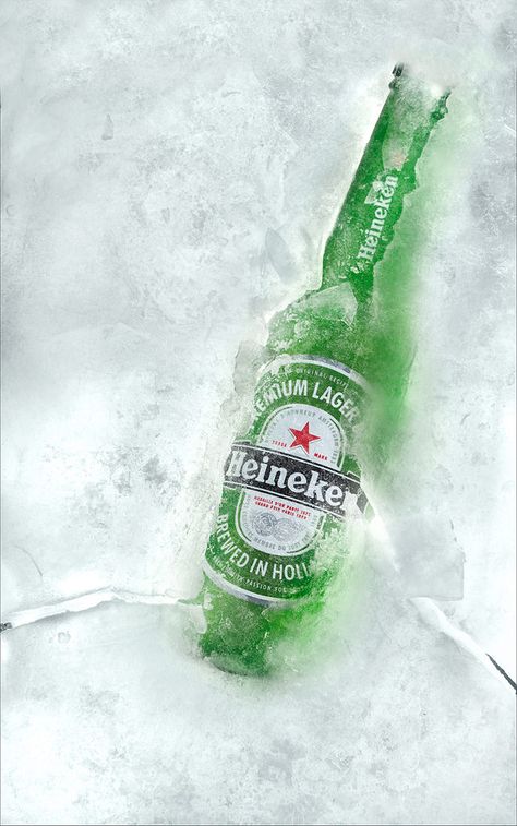 Ice Cold Heineken Lager Beer Drinks Wallpaper, Ice Beer, Cold As Ice, Heineken Beer, Beer Photography, Black Wall Clock, 광고 디자인, Cosmetics Photography, Food Drink Photography