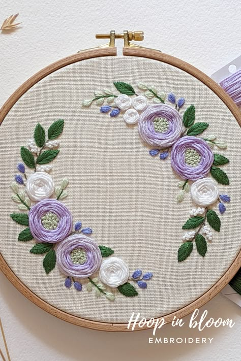 Lilac and white floral wreath embroidery PDF pattern. #floralwreath #wreathembroidery #modernembroidery #lilacembroidery Lavander Embroidery Patterns, Embroidery Lilac Flowers, Lilac Embroidery Designs, Embroidery Lilac, Purple Flower Embroidery, Girl Embroidery Designs, Floral Wreath Embroidery, Cake Embroidery, Lilac Embroidery