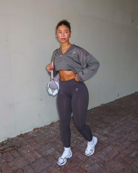 Gymshark Outfit, Gymwear Outfits, Look Legging, Working Out Outfits, Cute Workout Outfits, Summer Outfits For Teens, Fitness Wear Outfits, Cute Gym Outfits, Gym Clothes Women