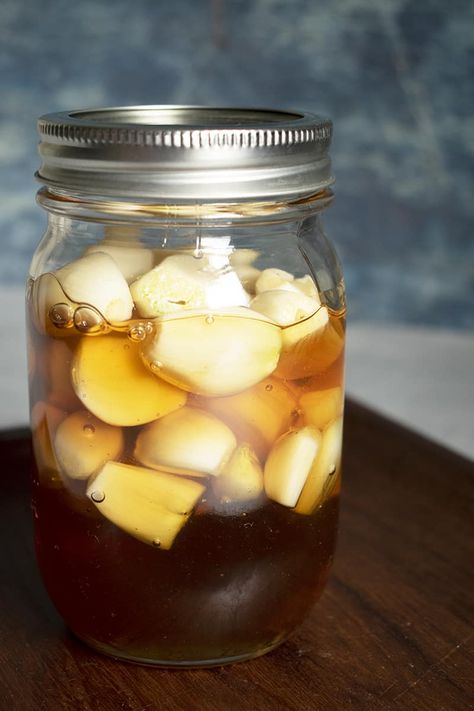 Honey-fermented garlic is the easiest fermented food you can make. It's packed with flavor and healthy gut-bacteria. Get a jar going in under 10 minutes. Garlic In Honey, Fermented Garlic, Garlic And Honey, Fermented Honey, Garlic Honey, Fermentation Recipes, Honey Mustard Dressing, Ginger And Honey, Natural Preservatives