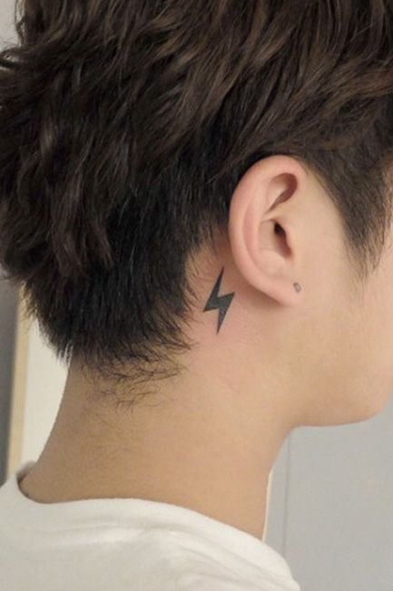 10 Best Behind The Ear Tattoo Design Ideas