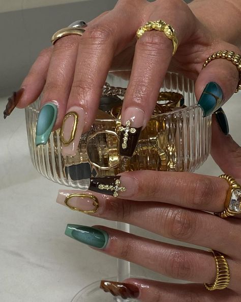 Gold Chrome Nails, Nagellack Trends, Pearl Nails, Unique Acrylic Nails, Jelly Nails, Dream Nails, Fire Nails, Funky Nails, Pretty Acrylic Nails