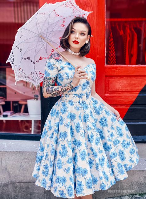 Dee Dee Sky Blue Floral 50s Full Circle Dress With Matching Belt! - British Retro Retro Full Skirt Vintage Dress, Retro Blue A-line Midi Dress, Blue Retro Dress With Retro Print, Retro Blue Full Skirt, Rock N Roll Dress, Spring Rockabilly A-line Vintage Dress, Circle Skirt Dress, Modern Pin Up, White Dress Outfit