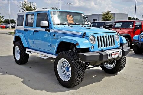 Wrangler Interior, Blue Jeep Wrangler, Jeep Garage, Jeep Wrangler Interior, 2017 Jeep Wrangler Unlimited, Jeep Photos, Blue Jeep, Cars Jeep, Car Things