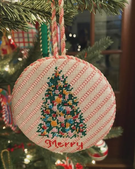 Tis’ the season to be merry and festive! Enjoy 25% off all Christmas canvases! Stockings and ornaments included. 🎄 Online code is… | Instagram Christmas Needlepoint Ornaments, Needlepoint Ornaments Christmas, Needle Point Ornaments, Christmas Canvases, Alpine Christmas, Needlepoint Stocking, Needlepoint Projects, Christmas Needlepoint, Needlepoint Christmas Ornaments