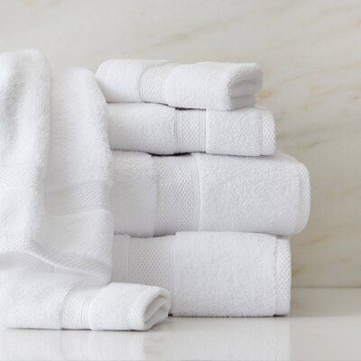 33 Breathtaking Walk-In Shower Ideas | Better Homes & Gardens Beach Towel Set, Egyptian Cotton Towels, Hotel Towels, Washcloth Pattern, How To Fold Towels, Hooded Bath Towels, Wash Cloths, Cotton Beach Towel, Turkish Cotton Towels