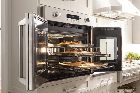 GE Monogram® French door wall oven (model ZET1FHSS) French Door Wall, French Door Wall Oven, French Door Oven, Wall Oven Kitchen, Commercial Kitchen Design, Kitchen Luxury, Desain Pantry, Single Wall Oven, Kitchens Luxury