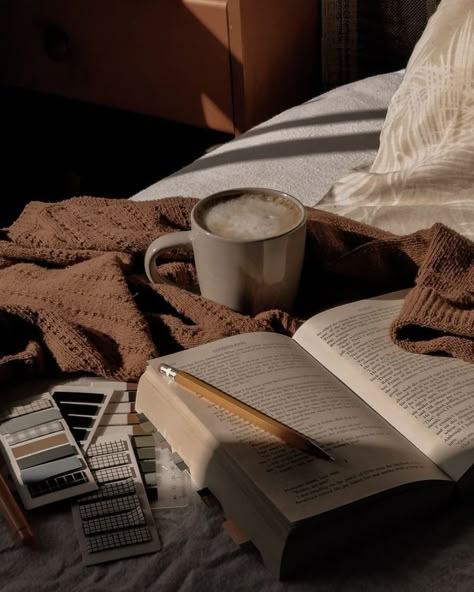 Bookworm Aesthetic, Reading Motivation, Chaotic Academia, Bookstagram Inspiration, Pinterest Life, Books And Coffee, Reading Aesthetic, Cozy Aesthetic, Aesthetic Coffee