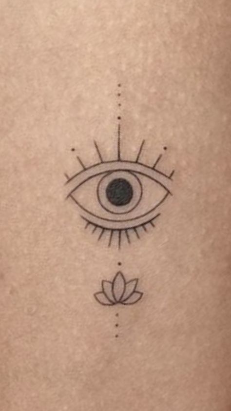 Intuition Eye Tattoo, Nice Tatoos, Eye Tattoos, Tattoo Eye, Evil Tattoo, Chic Tattoo, Simple Eye, Lovely Flowers Wallpaper, Symbol Tattoos