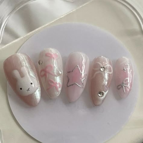 ꒰🍥 ꒱– i'm not the owner﹔☆༘⋆ ʚɞ Japanese Nails Simple, Cute Nails Coquette, Japanese Nails Designs, Cute Korean Nails, Cinnamoroll Nails, Fairy Nail Art, How To Have Style, Cute Pink Nails, Bunny Nails