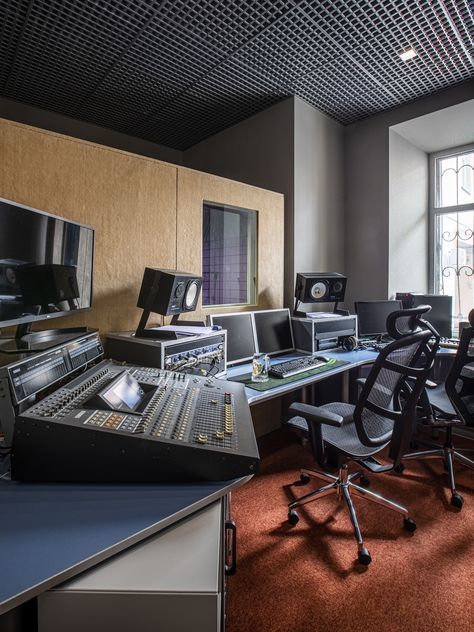 Recording Studio Aesthetic, Dream Sketch, Vision Board Career, Floor Brick, Production Office, Company Interior, Morgan Elizabeth, Office Company, Design Studio Office