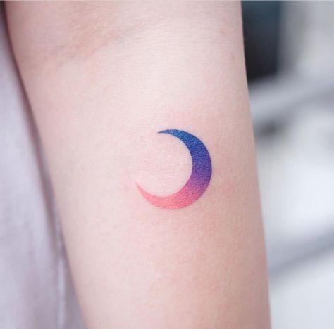 Pastel Tattoo, Luna Tattoo, Sky Tattoos, Belly Tattoos, Korean Tattoos, Bts Tattoos, Moon Tattoo Designs, Alien Tattoo, Petite Tattoos