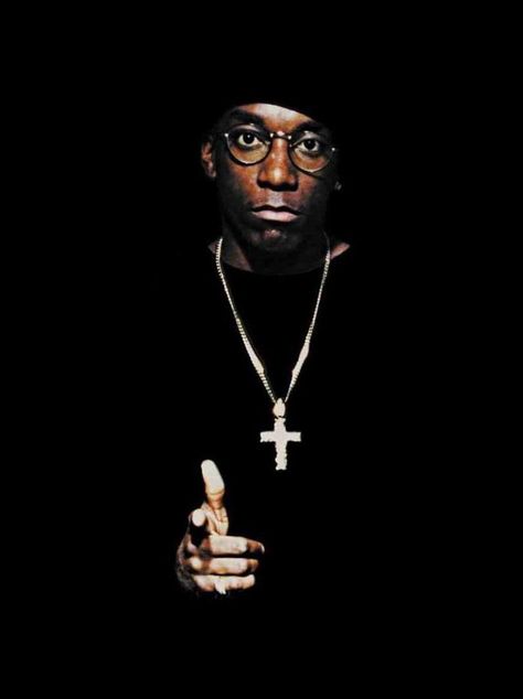 Big L (born Lamont Coleman), rapper. He significantly contributed to the underground hip hop scene, and is often credited in helping to create the horrorcore genre of hip hop due to his song Devil's Son. His first professional appearance came on Lord Finesse's Yes You May (Remix). His singles include Ebonics, M.V.P., Pull It On, & Flamboyant. About.com called him the 23rd best MC of all time. He was killed after being shot 9 times in the face & chest in a drive-by shooting. R.I.P. Cultura Hip Hop, Robin Scherbatsky, Hip Hop Legends, Hip Hop Classics, Big L, L Wallpaper, Seth Macfarlane, Old School Hip Hop, Real Hip Hop