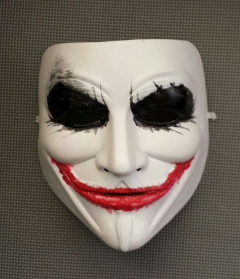 THE "VENDETTA JOKER" FACE PAINTING MASK! Joker Face Paint, V For Vendetta Mask, Vendetta Mask, Anonymous Mask, Joker Mask, Mascaras Halloween, Joker Face, Mask Drawing, Horror Masks