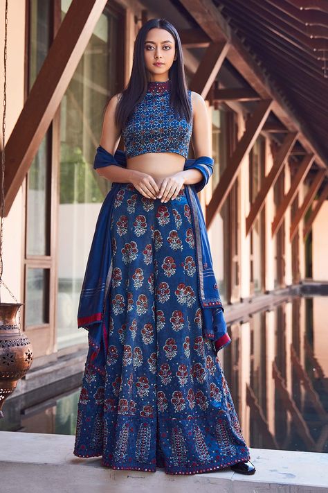 Shop for these amazing collections of Blue Satin Ajrakh Print Pant And Crop Top Set For Women by Payal Jain online at Aza Fashions. Plazo Outfits, Stylish Kurtis Design, Navratri Dress, Print Pant, Embroidered Crop Tops, Saree Designs Party Wear, Crop Top Set, Kurta Designs Women, Designer Dresses Casual