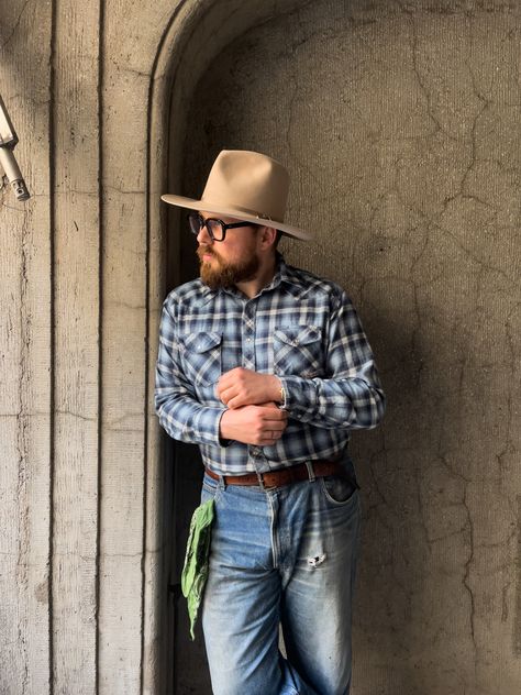 Vintage style Western Style Akubra hat Akubra Hat, Working In The Garden, Western Pearl Snap, Black Glasses, Fashion Man, July 17, Western Style, Slow Fashion, Flannel Shirt