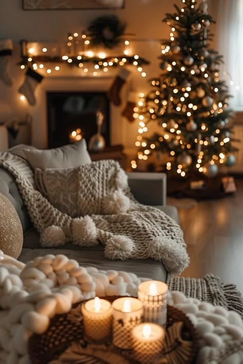 Inspiring Christmas Theme Office Decor Tips New Year Office Decoration Ideas, Fall Christmas Decor, New Year Room Decor, Different Christmas Aesthetic, Home Made Christmas Decor, Nostalgic Christmas Aesthetic, Christmas Decorations Living Room Cozy, Christmas Cute Aesthetic, Cosy Christmas Aesthetic