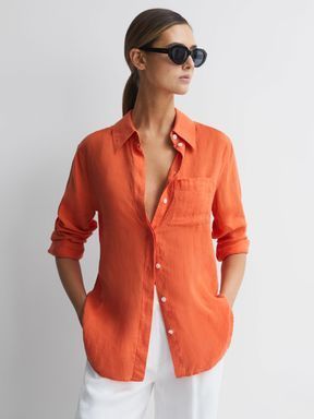 Orange Shirt Outfit Women, Orange Linen Shirt Outfit, Orange Shirt Outfit Summer, How To Style Orange Shirt, Orange Shirt Outfit, Linen Shirt Outfit, Summer Fashion Dresses Casual, Colour Clash, Autumn Colours