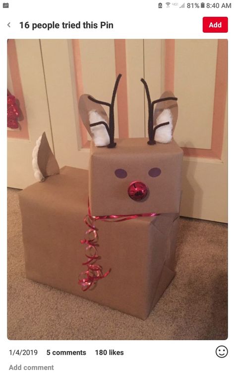 Reindeer Stacked Presents, Gift Wrapping Reindeer, Reindeer Package Wrapping Ideas, Reindeer Christmas Wrapping Ideas, Diy Christmas Reindeer Decoration, Reindeer Gift Wrapping Ideas, Snowman Wrapping Ideas, Snowman Wrapped Presents, Reindeer Wrapping Ideas