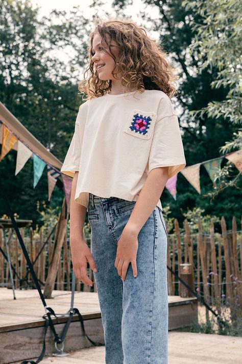 Oversized Crop Top Outfit, Cropped Oversized Tshirt, Oversized Cropped Tshirt, Tshirt Crop Top, Oversize Tshirt Outfits, Dove White, Oversized Crop Top, Oversize Women, Crop T Shirt