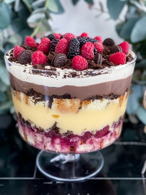 Beetroot Goats Cheese, Pomegranate Molasses Dressing, Roast Beetroot, 7up Cake, Easy Dessert Idea, Easy Trifle, Fruit Trifle, Crushed Oreo, Trifle Recipes