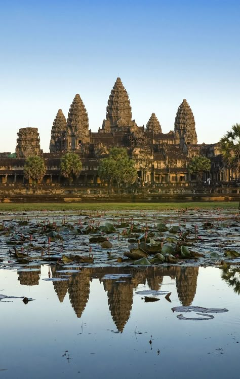 Angkor Wat, Cambodia with Original Travel. Angkor Wat Aesthetic, Ankor Watt, Cambodia Aesthetic, Cambodia Architecture, Cambodia Angkor Wat, Ankor Wat, Cambodia Photography, Bucket List Travel Destinations, Lost Temple