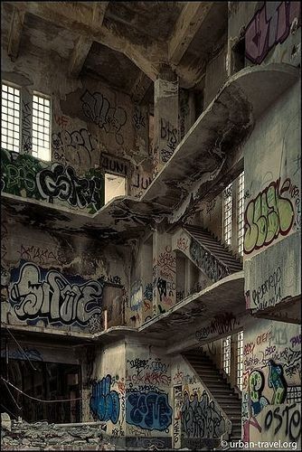 Photography Abandoned Places, Skateboard Aesthetic, Apocalypse Aesthetic, Street Graffiti, Haunted Places, Feb 5, Grunge Photography, Grunge Y2k, Abandoned Buildings