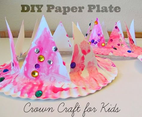 Paper Plate Crown, Purim Crafts, Fairy Tale Crafts, Princess Crafts, Craft For Toddlers, Paper Plate Crafts For Kids, Fairy Tale Theme, Crown Crafts, Daycare Crafts