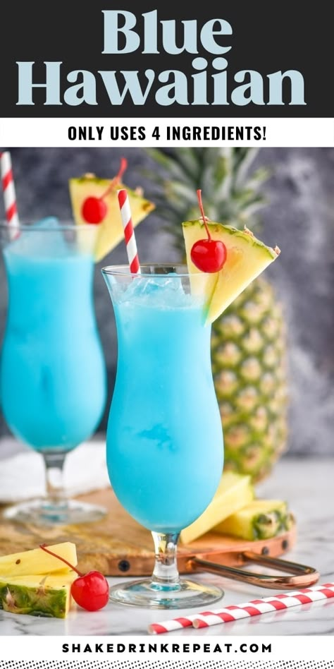 The Tipsy Dolphin Drink, Blue Hawaiian Mocktail Recipe, Hawaiian Alcoholic Drinks, Tropical Drinks Non Alcoholic, Tropical Drinks Recipes Alcohol, Blue Hawaiian Drink Recipe, Frozen Alcoholic Drinks Recipes, Frozen Alcoholic Drinks, Blue Hawaiian Drink