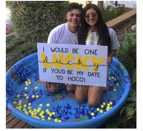 Promposals Ideas, Best Prom Proposals, How To Tie Laces, Dance Asks, Cute Promposals, Cute Homecoming Proposals, Asking To Prom, Funny Birthday Presents, Homecoming Posters