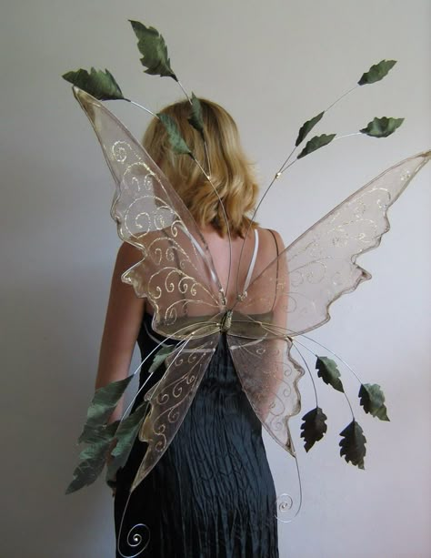 Different Fairy Wings, Woodland Fairy Costumes, How To Make An Elf Crown, Handmade Fairy Wings, Ren Faire Fairy Wings, Adult Fairy Costume Ideas, Fairy Adult Party, How To Make Fairy Wings, Nature Fairy Costume